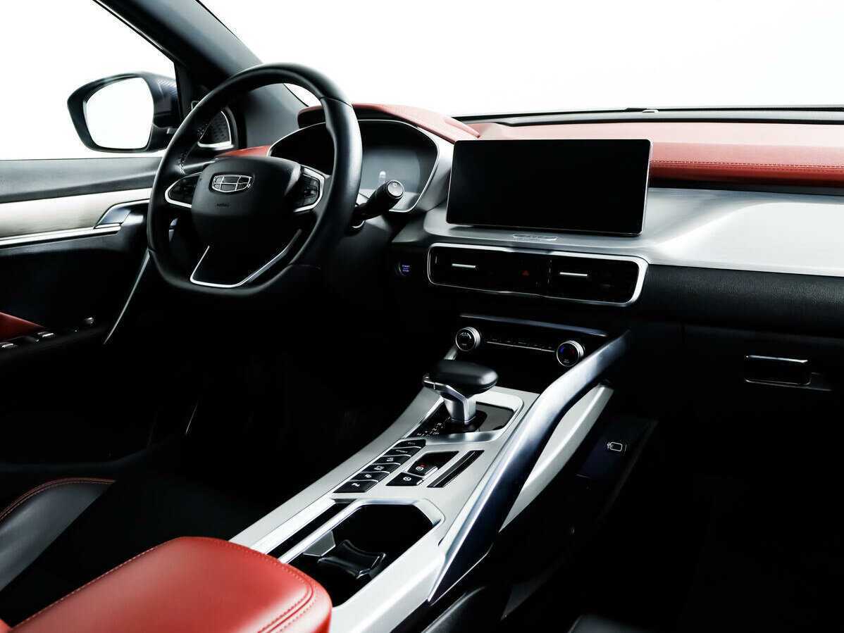 Купить Geely Coolray с пробегом. Фото: #8