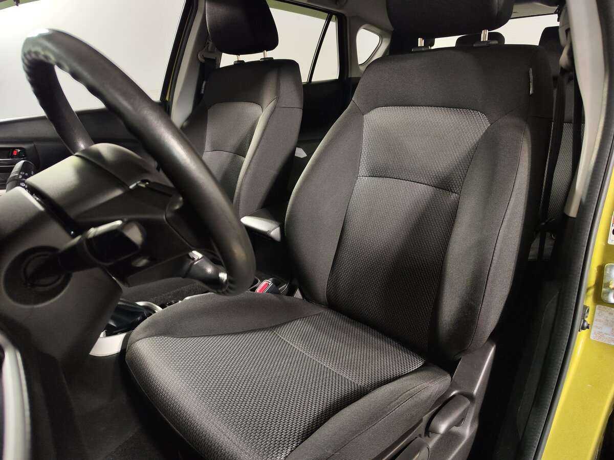 Купить Suzuki SX4 с пробегом. Фото: #8