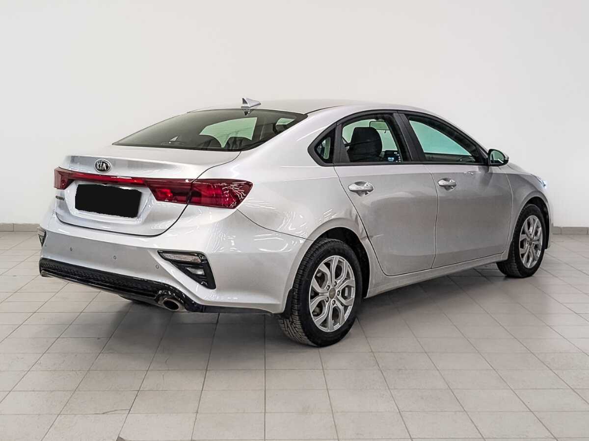 Купить Kia Cerato с пробегом. Фото: #4