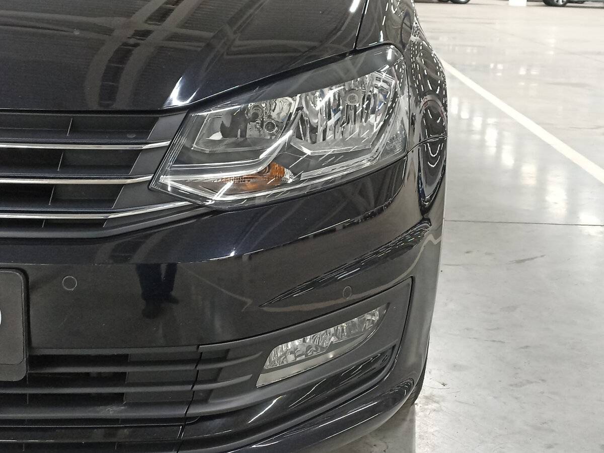 Купить Volkswagen Polo с пробегом. Фото: #16