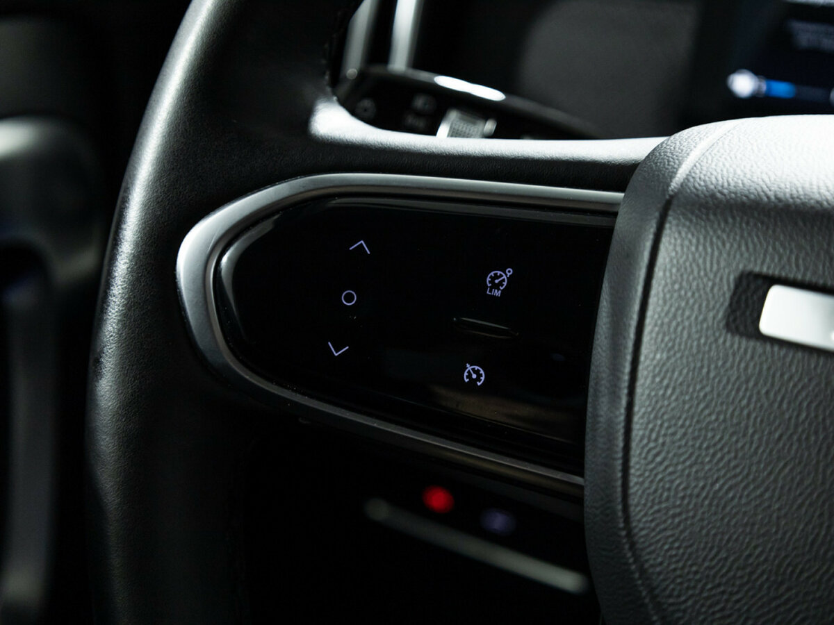 Купить Jaecoo J7 с пробегом. Фото: #14