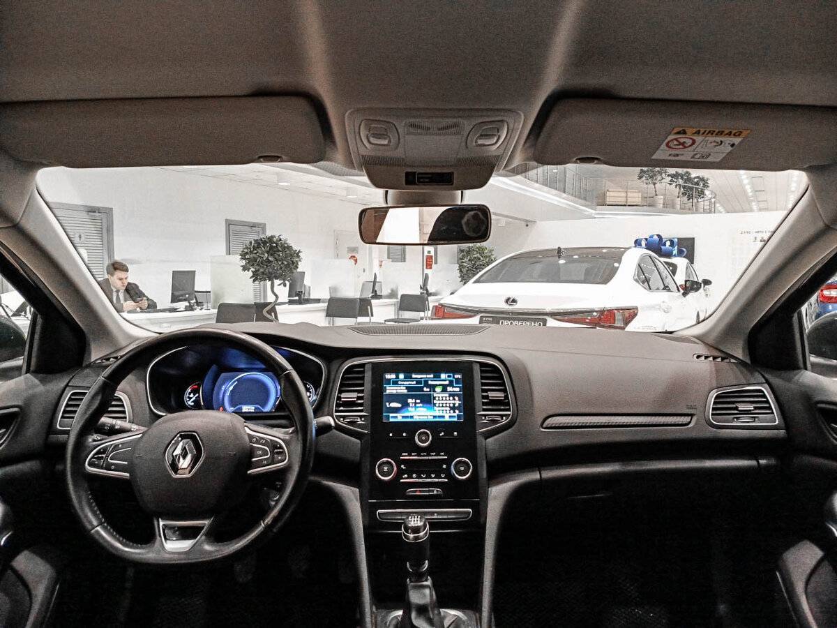 Купить Renault Megane с пробегом. Фото: #11