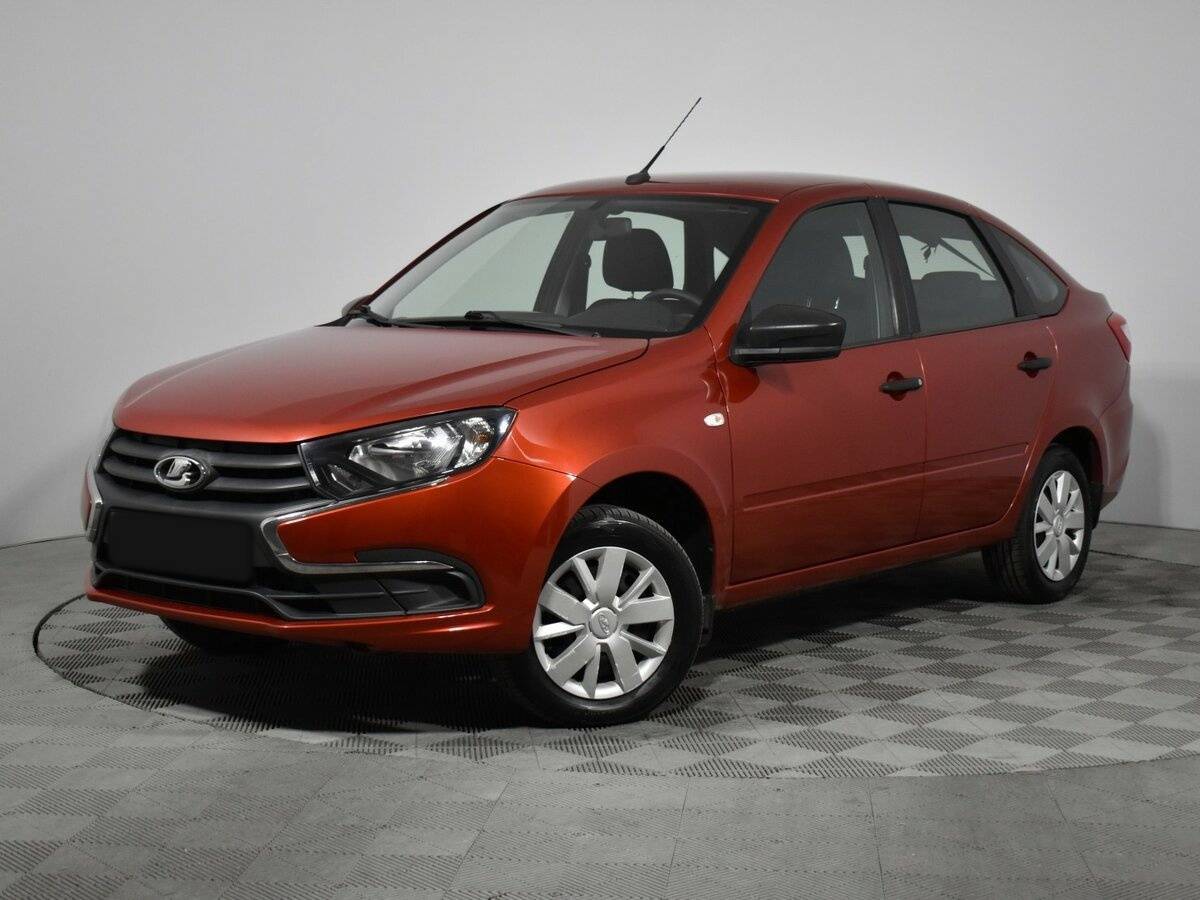 Купить Lada (ВАЗ) Granta с пробегом. Посмотреть фото