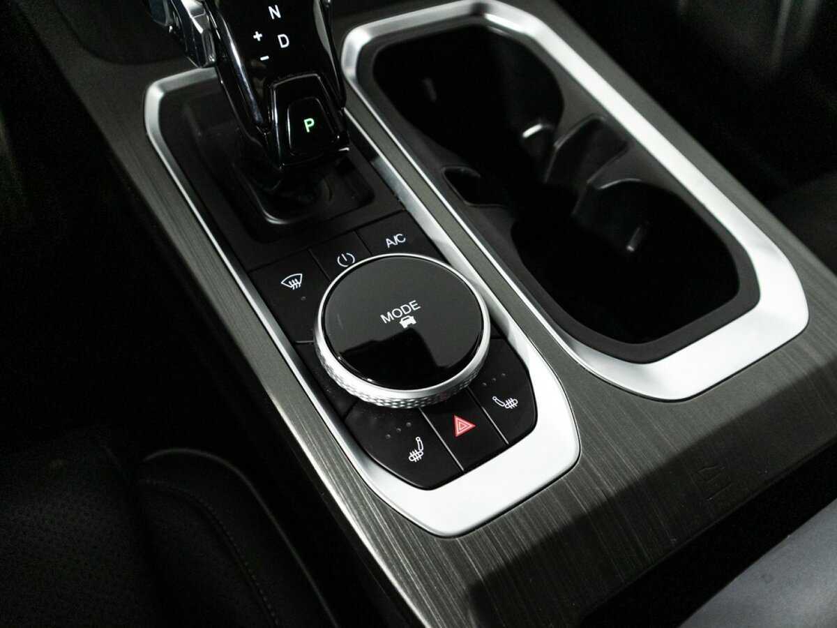 Купить Jaecoo J7 с пробегом. Фото: #21