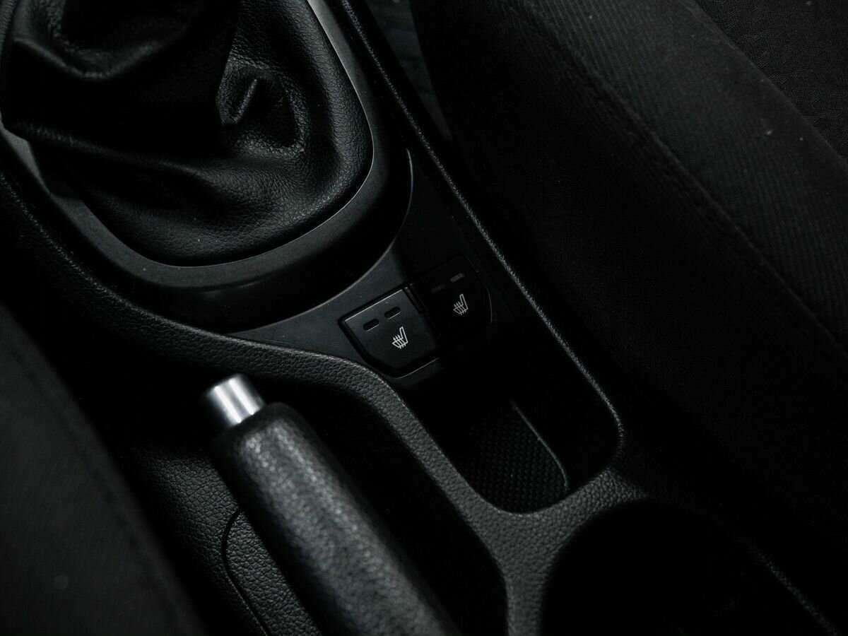 Купить Kia Rio с пробегом. Фото: #17