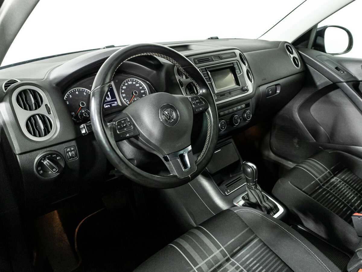 Купить Volkswagen Tiguan с пробегом. Фото: #10