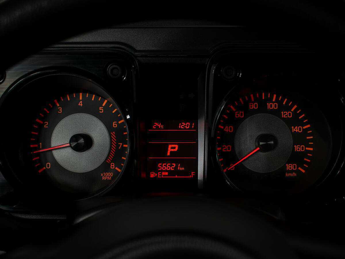 Купить Suzuki Jimny с пробегом. Фото: #8