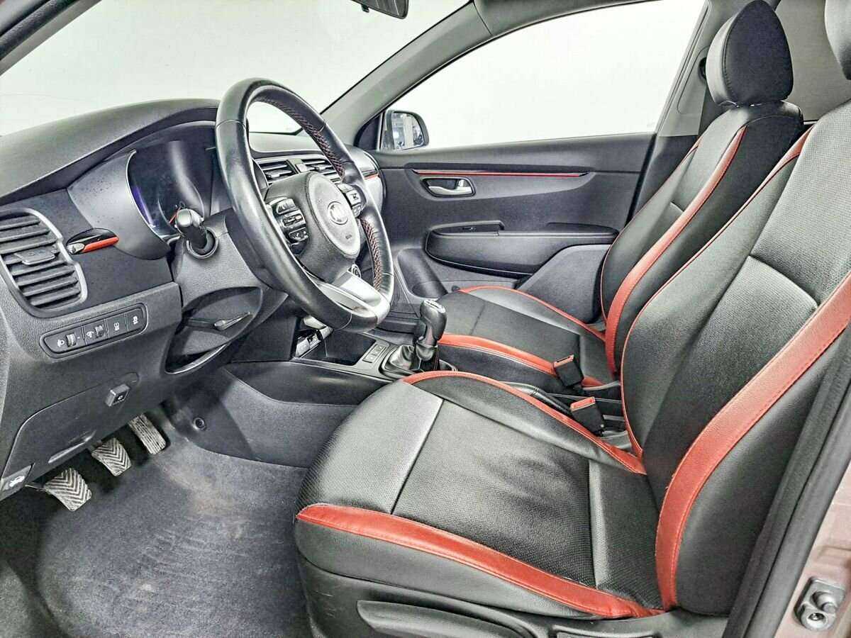 Купить Kia Rio с пробегом. Фото: #13