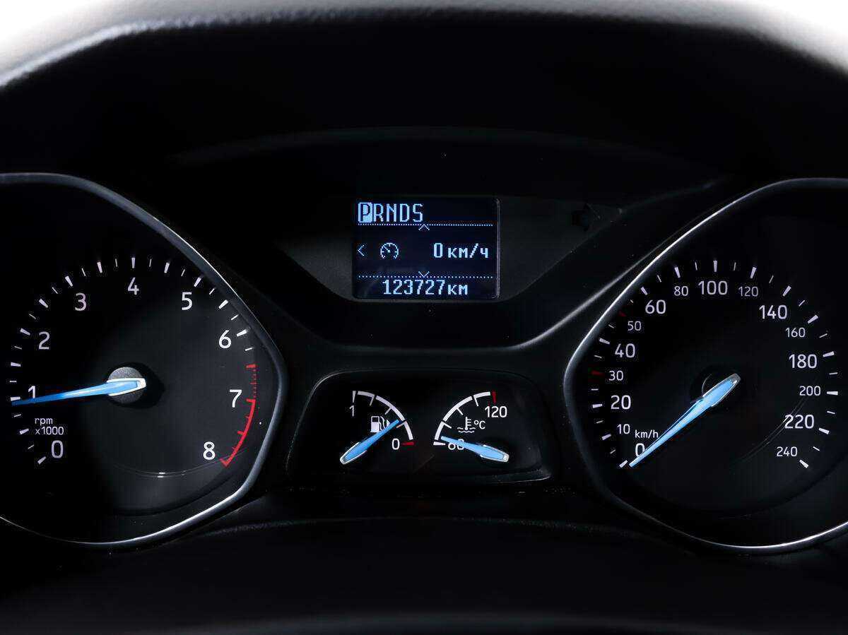 Купить Ford Focus с пробегом. Фото: #16
