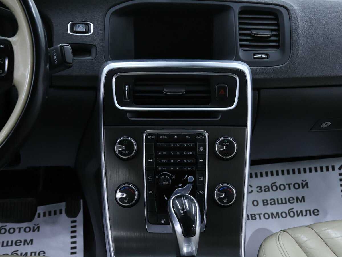 Купить Volvo S60 с пробегом. Фото: #10