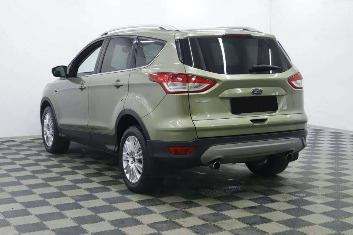 Купить Ford Kuga с пробегом. Фото: #1