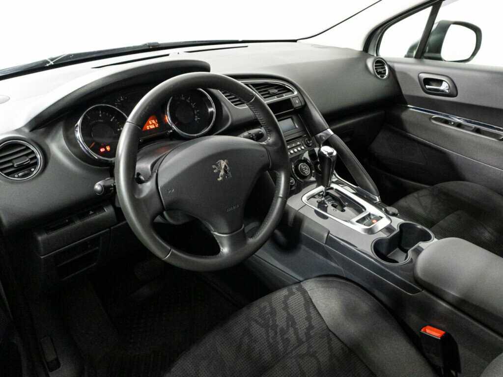 Купить Peugeot 3008 с пробегом. Фото: #10