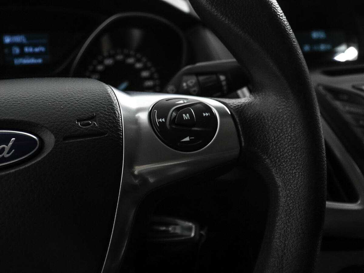 Купить Ford Focus с пробегом. Фото: #11