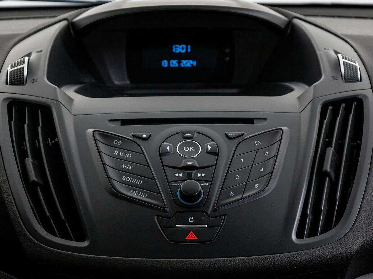 Купить Ford Kuga с пробегом. Фото: #10