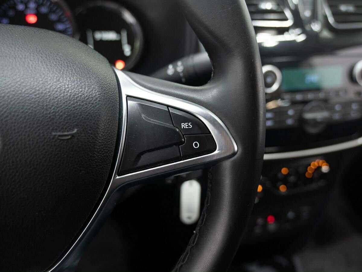 Купить Renault Logan с пробегом. Фото: #15