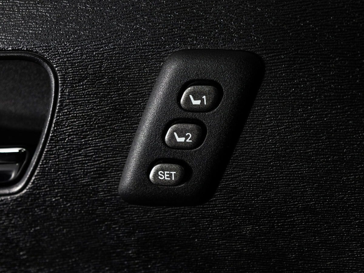 Купить Toyota Venza с пробегом. Фото: #14