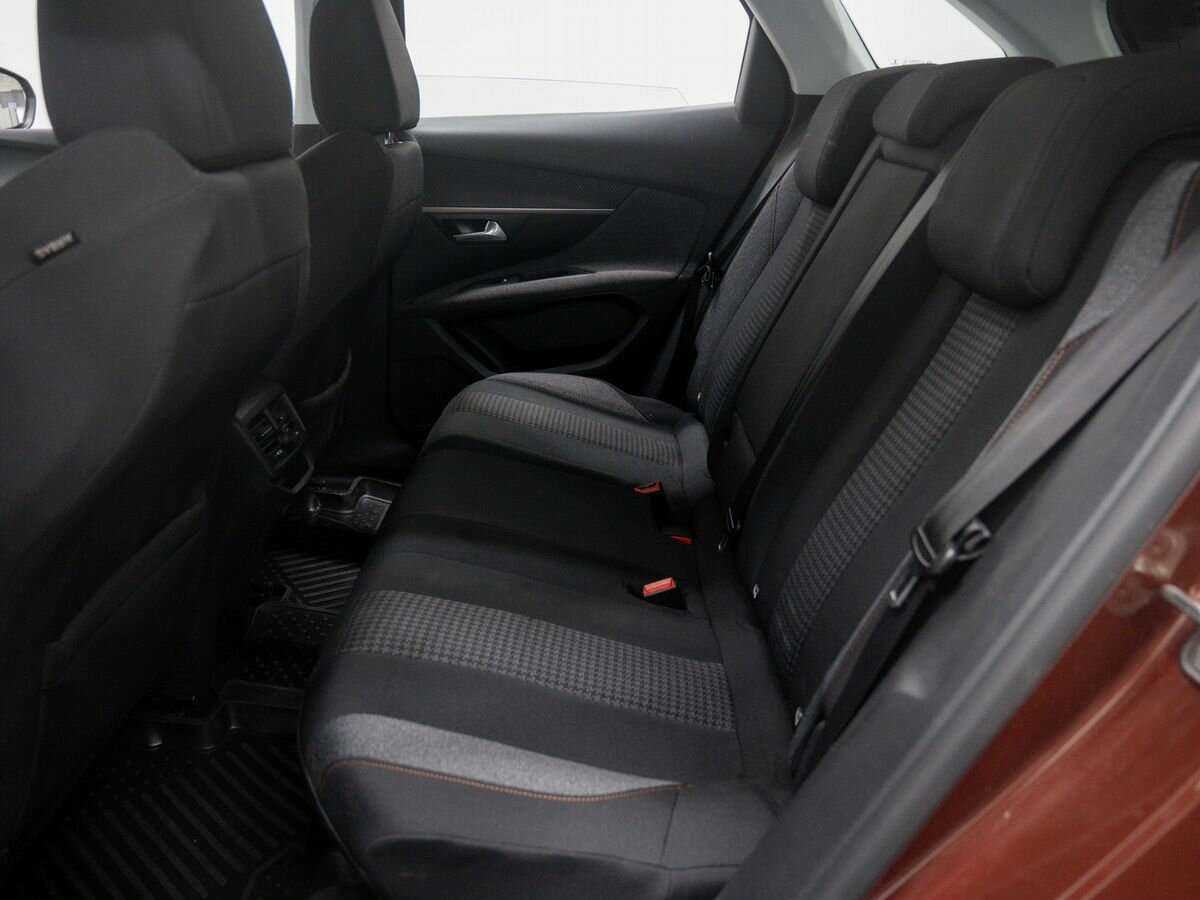 Купить Peugeot 3008 с пробегом. Фото: #10