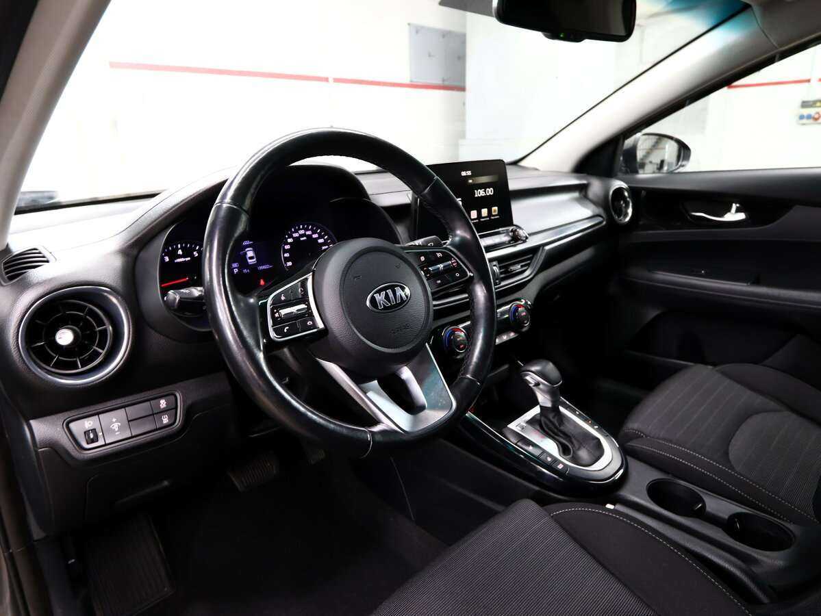 Купить Kia Cerato с пробегом. Фото: #5