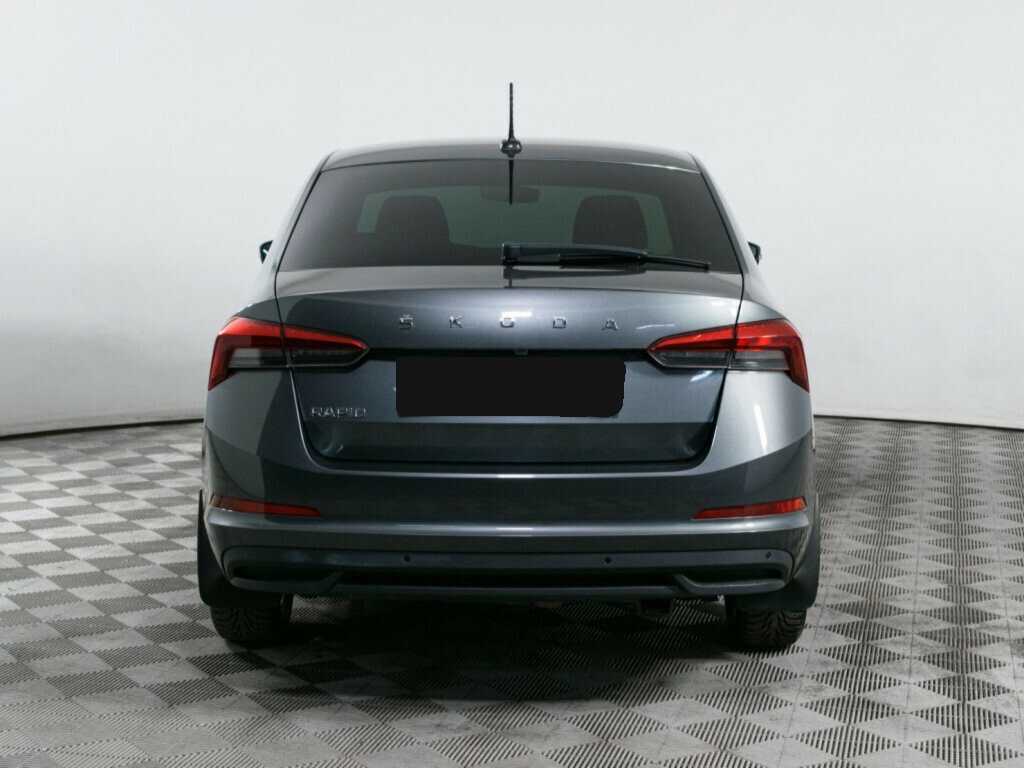 Купить Skoda Rapid с пробегом. Фото: #4