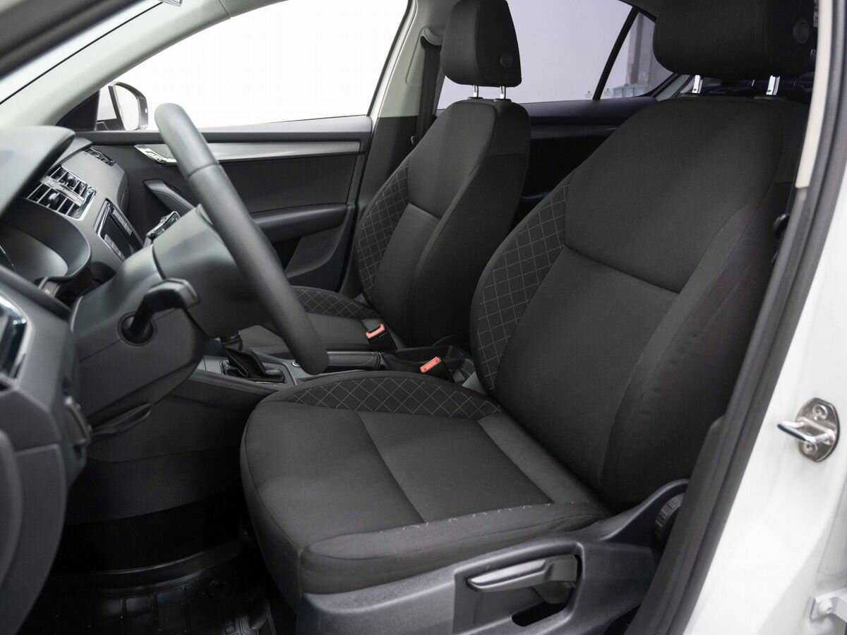 Купить Skoda Octavia с пробегом. Фото: #7