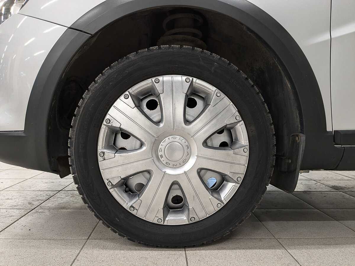 Купить Lada (ВАЗ) Vesta с пробегом. Фото: #11