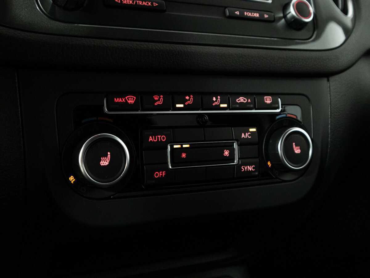 Купить Volkswagen Tiguan с пробегом. Фото: #16