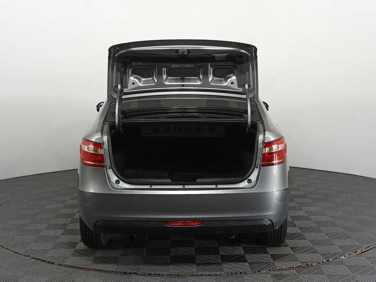 Купить Lada (ВАЗ) Vesta с пробегом. Фото: #8