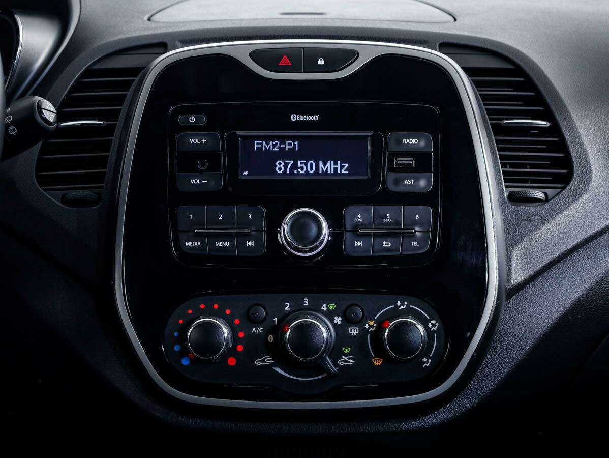 Купить Renault Kaptur с пробегом. Фото: #10