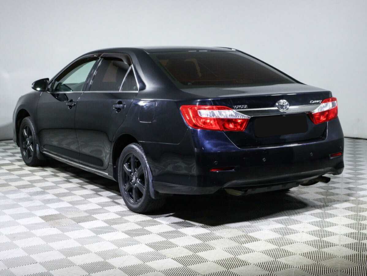 Купить Toyota Camry с пробегом. Фото: #6