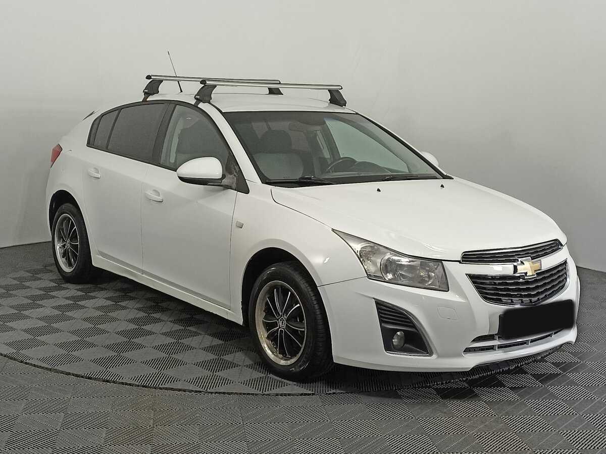 Купить Chevrolet Cruze с пробегом. Фото: #2