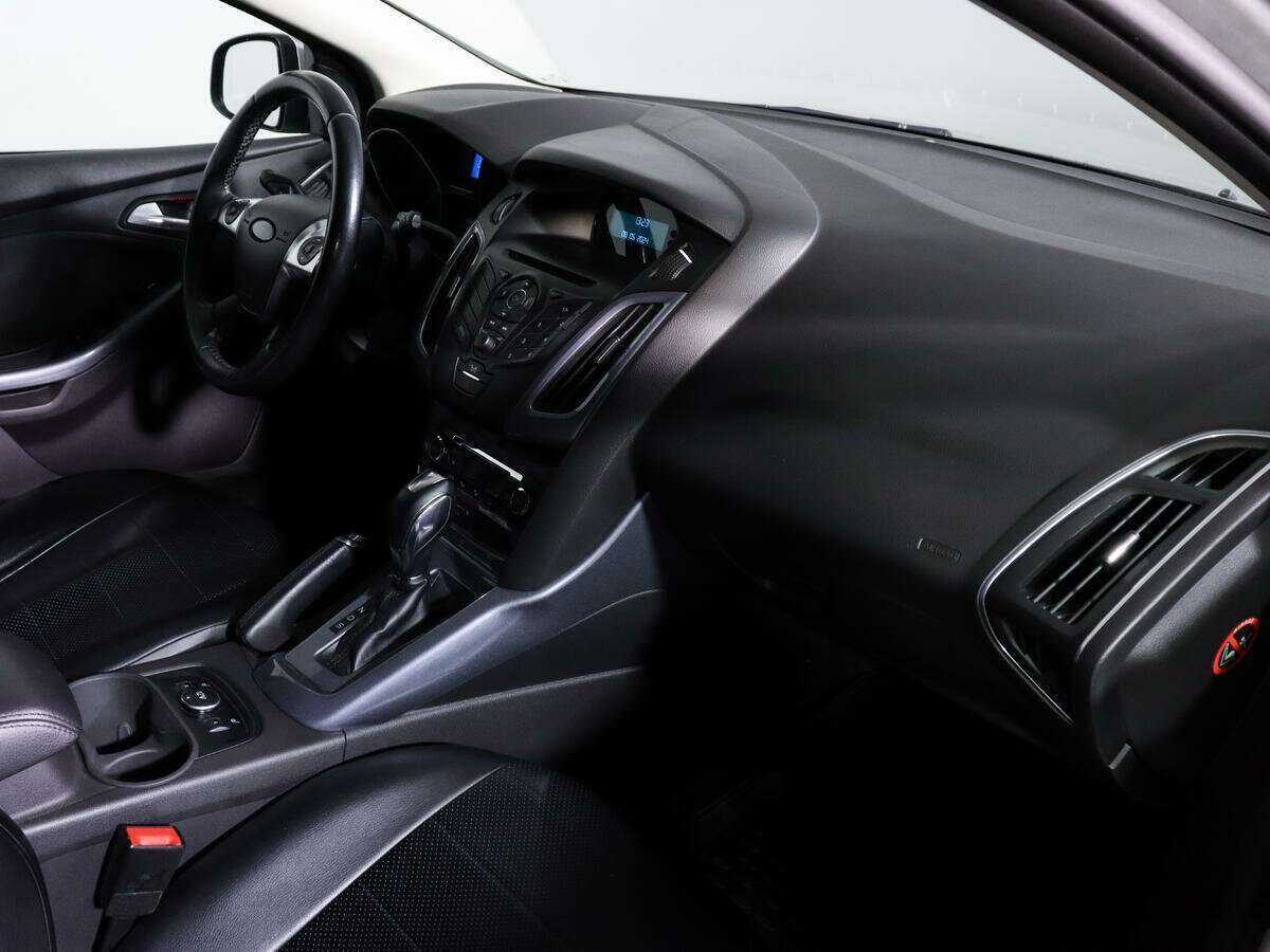Купить Ford Focus с пробегом. Фото: #8