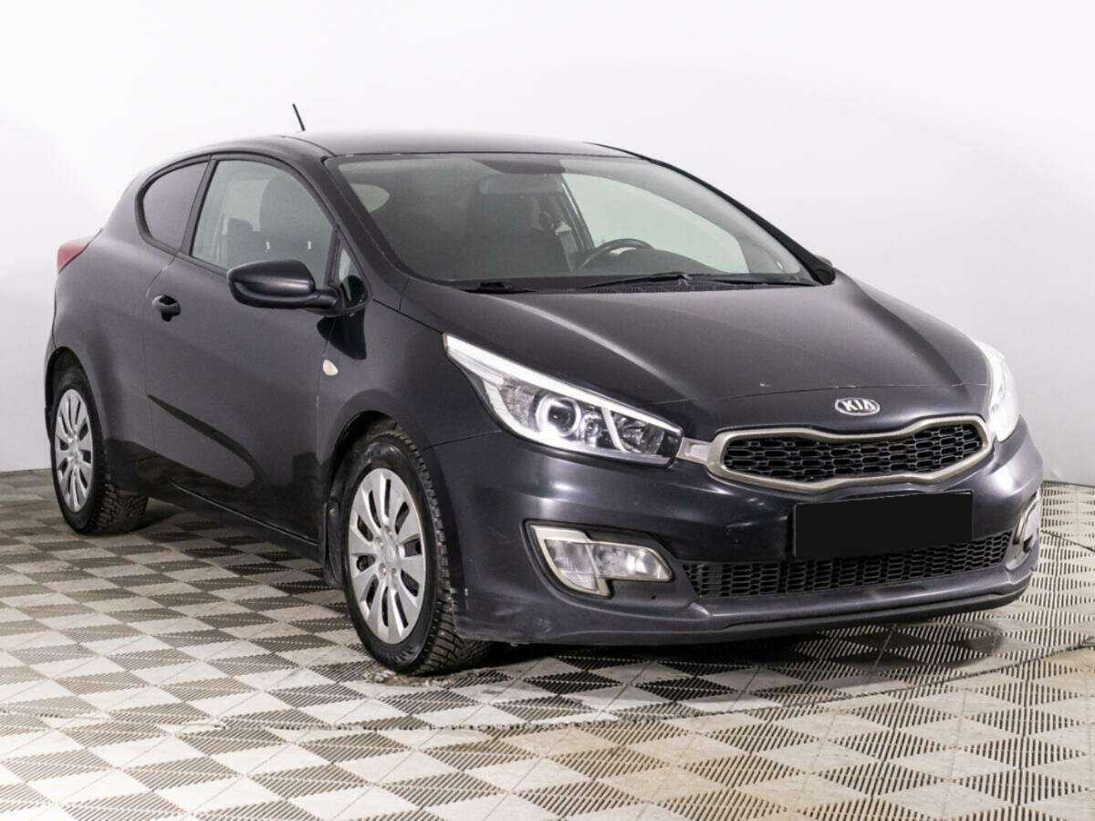 Купить Kia Ceed с пробегом. Фото: #2