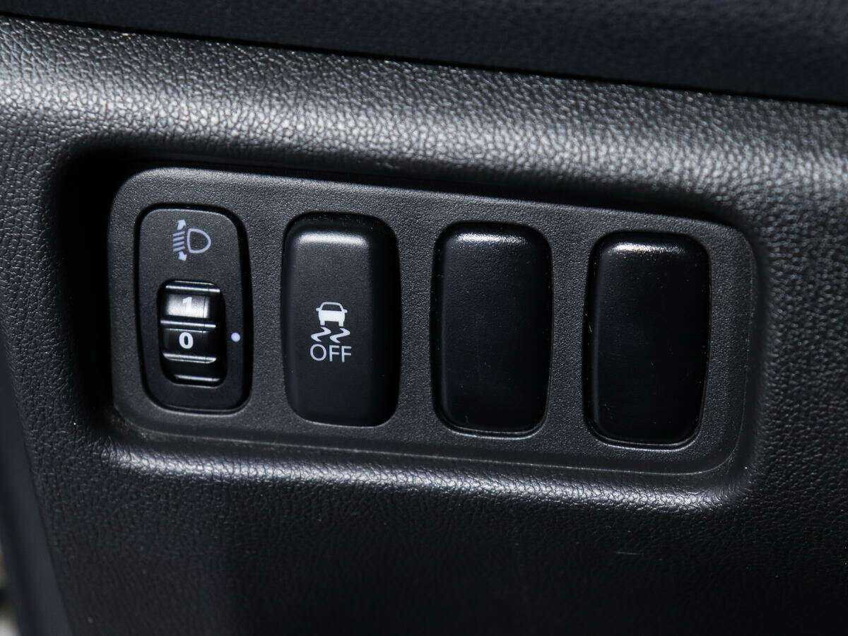 Купить Mitsubishi ASX с пробегом. Фото: #15