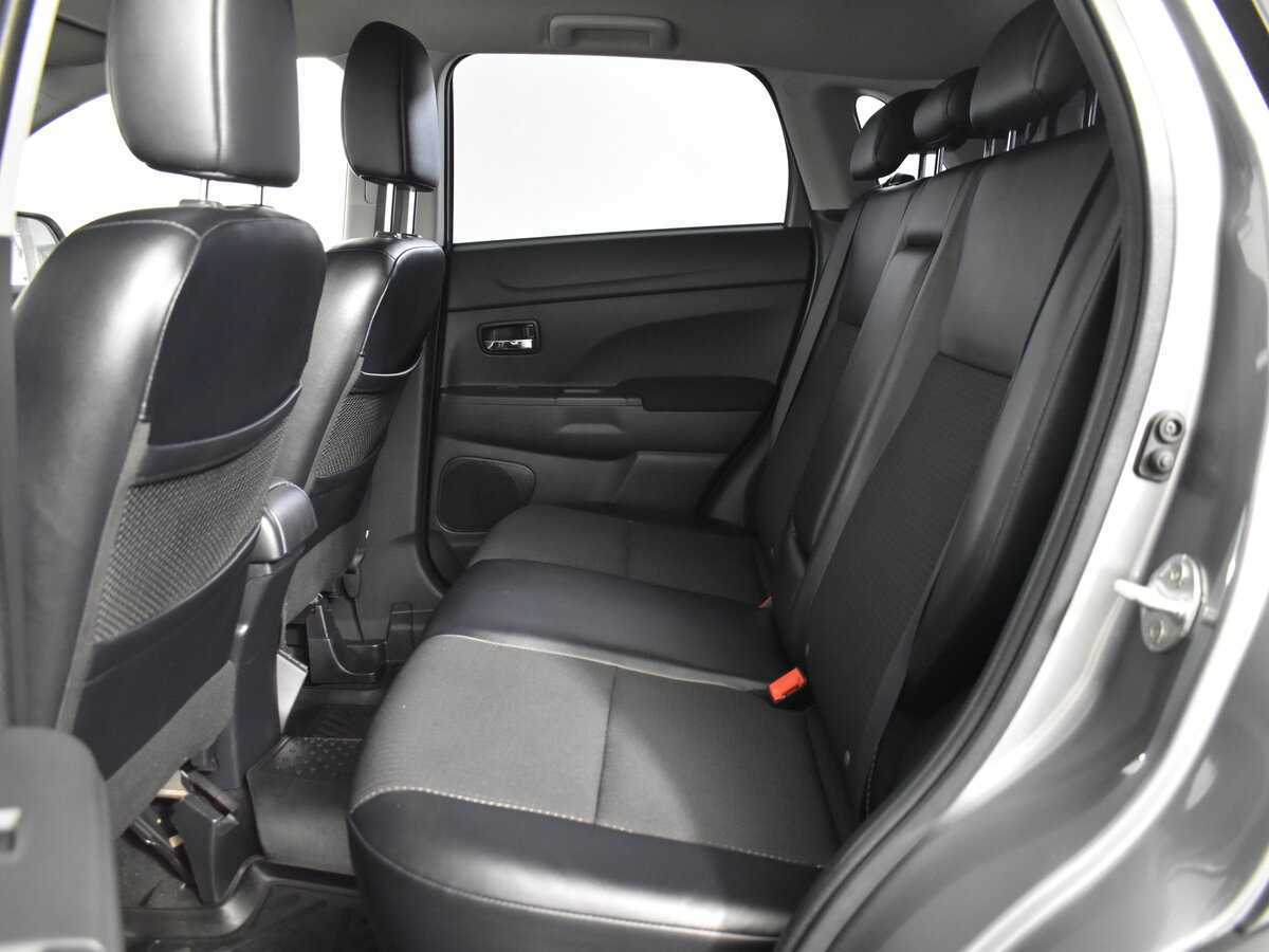 Купить Peugeot 4008 с пробегом. Фото: #6