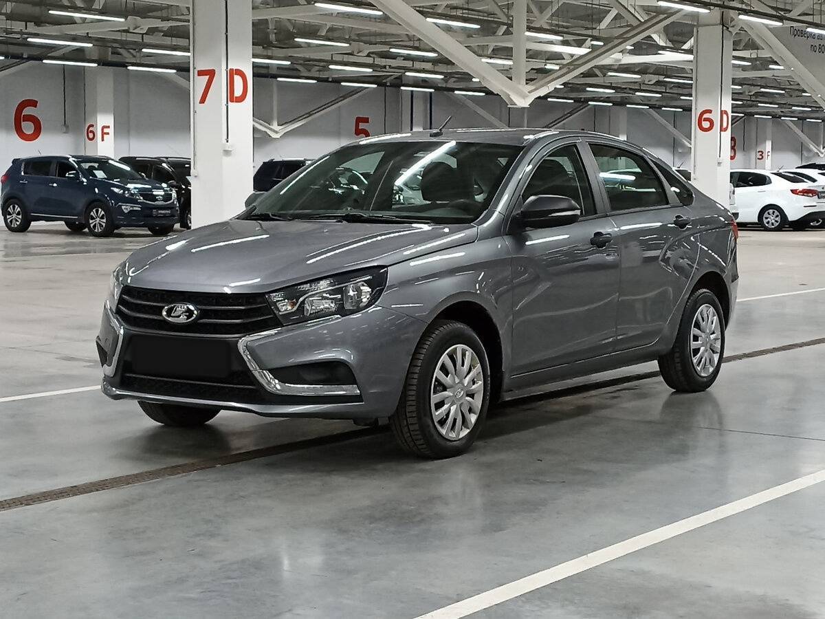 Купить Lada (ВАЗ) Vesta с пробегом. Посмотреть фото
