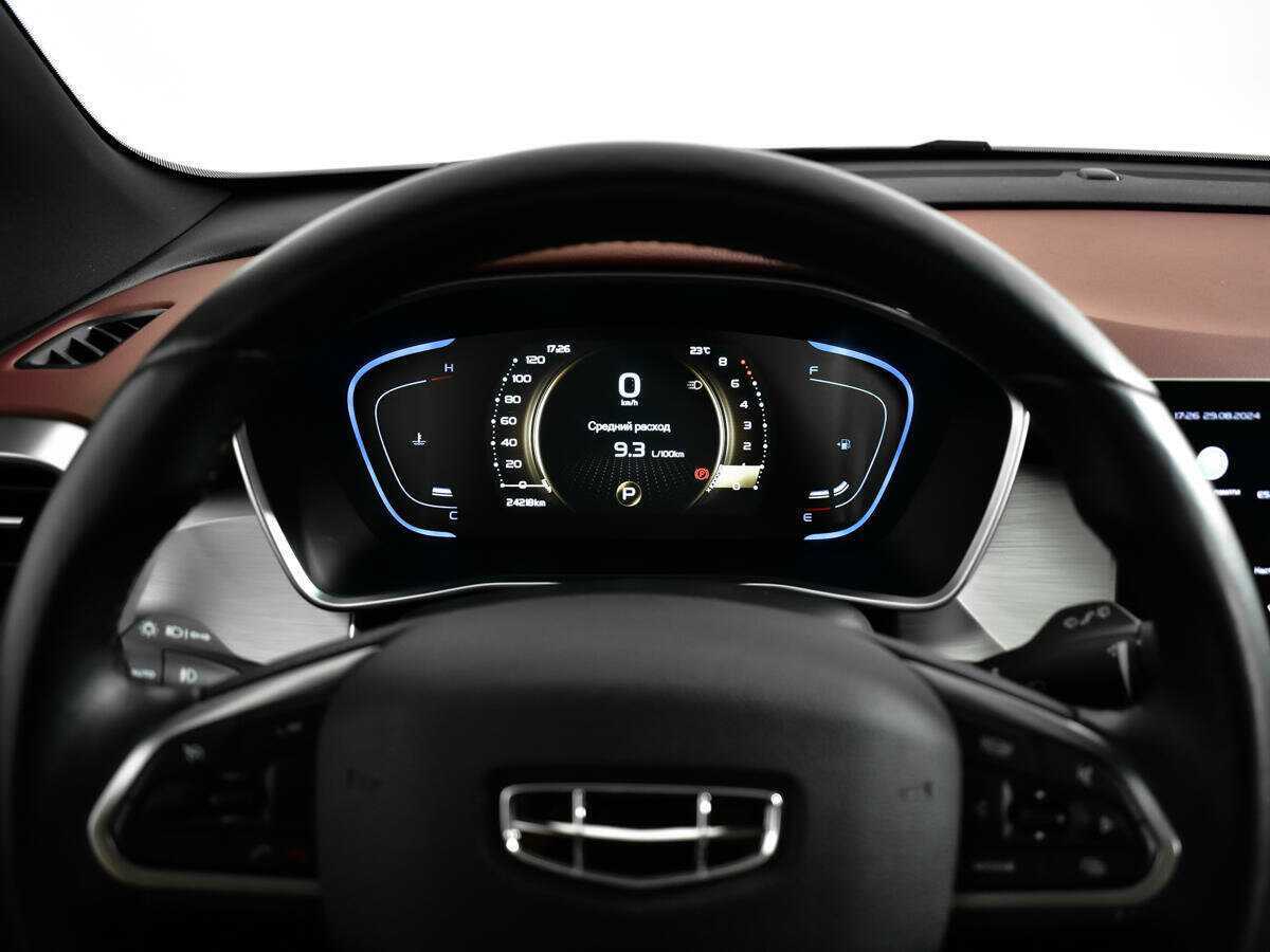 Купить Geely Coolray с пробегом. Фото: #10