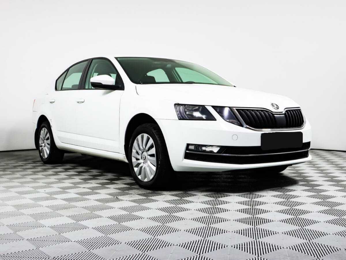 Купить Skoda Octavia с пробегом. Фото: #2