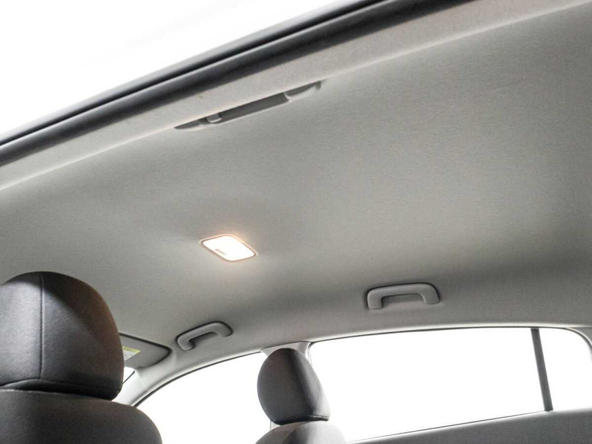 Купить Kia Rio с пробегом. Фото: #23