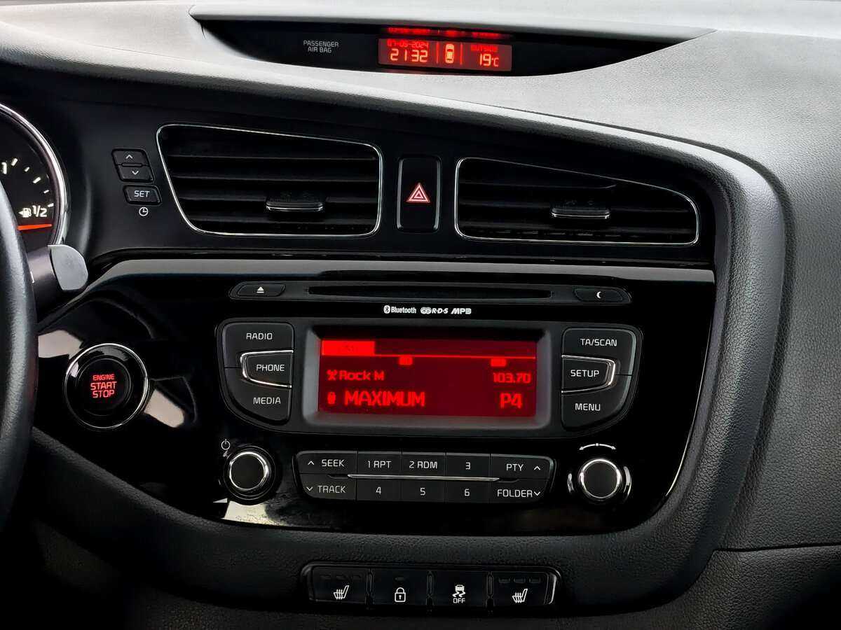 Купить Kia Ceed с пробегом. Фото: #12