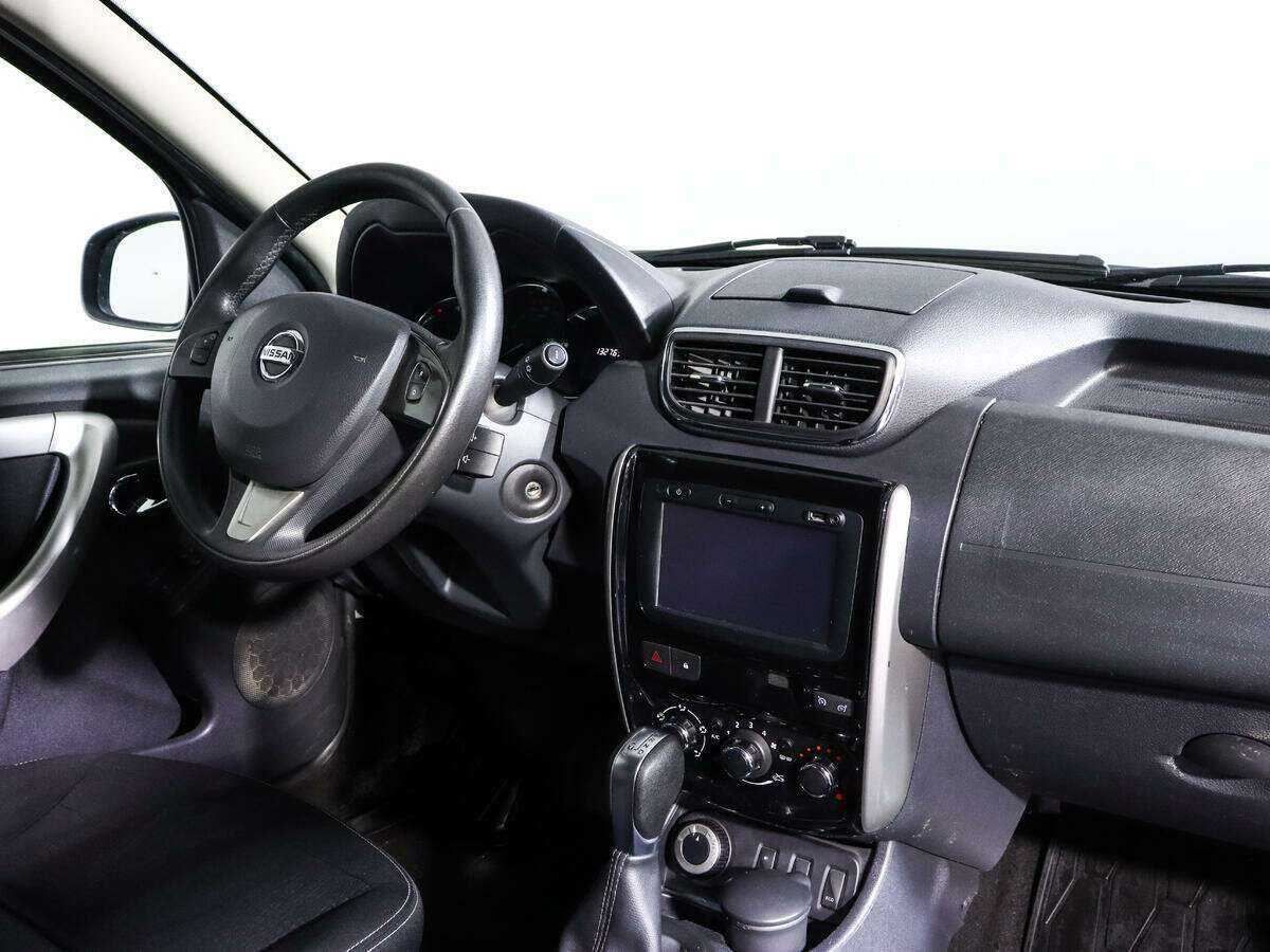Купить Nissan Terrano с пробегом. Фото: #8