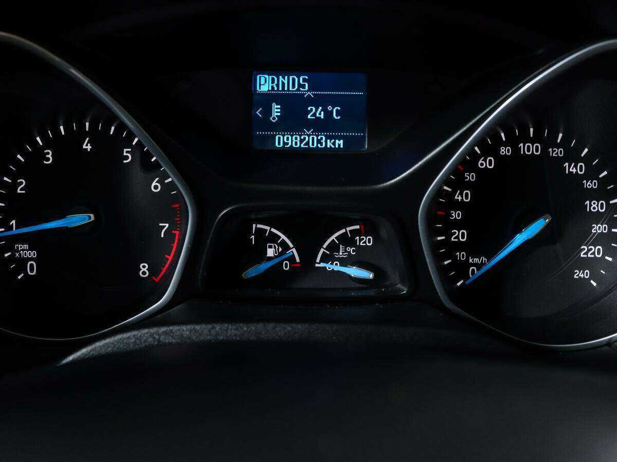 Купить Ford Focus с пробегом. Фото: #8