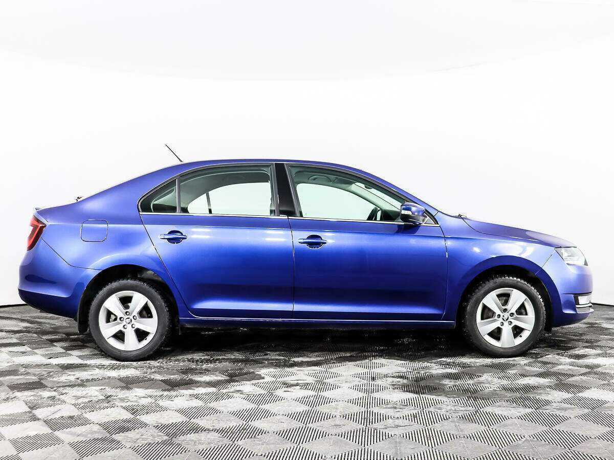 Купить Skoda Rapid с пробегом. Фото: #3