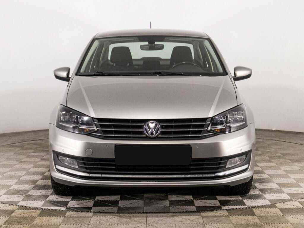 Купить Volkswagen Polo с пробегом. Фото: #1