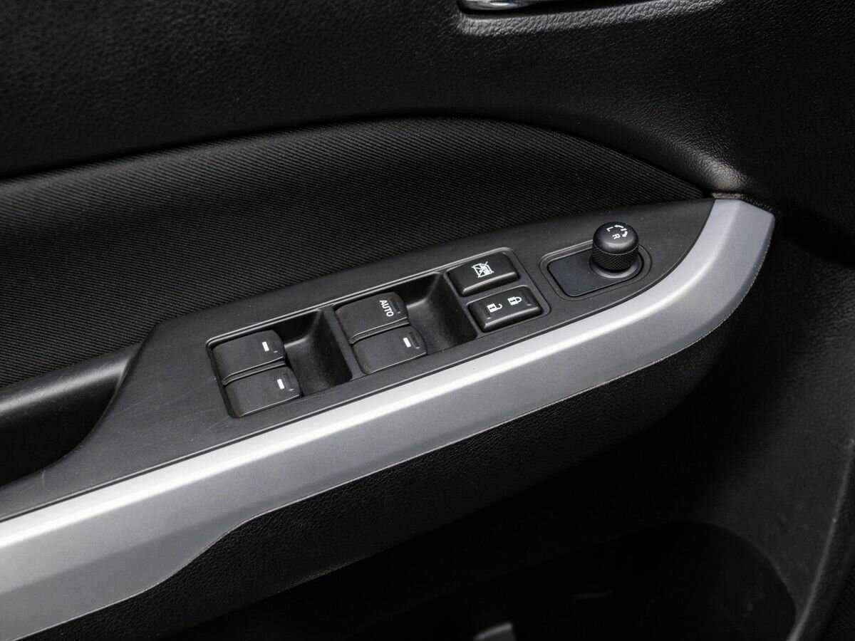 Купить Suzuki Vitara с пробегом. Фото: #15