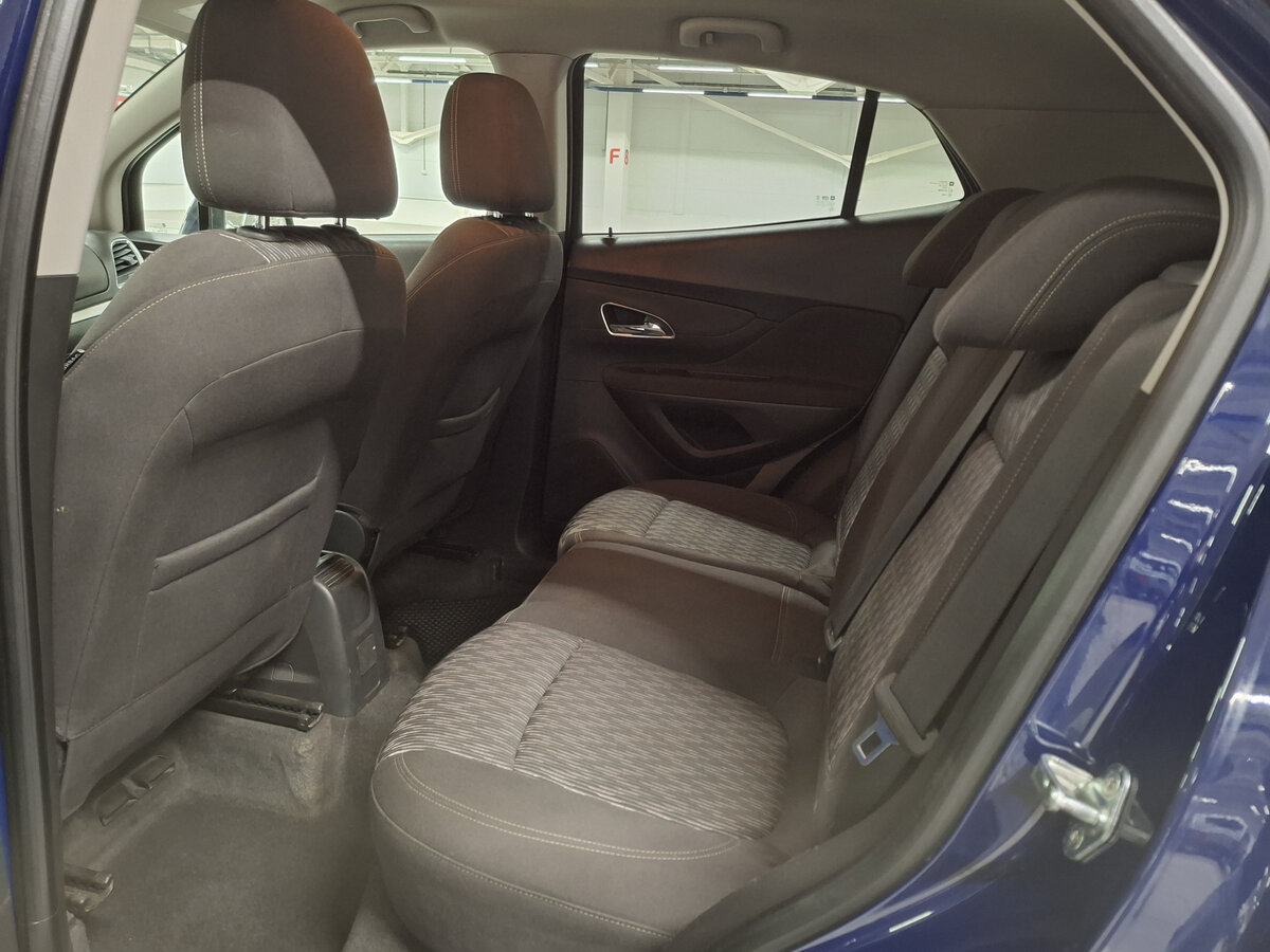 Купить Opel Mokka с пробегом. Фото: #10