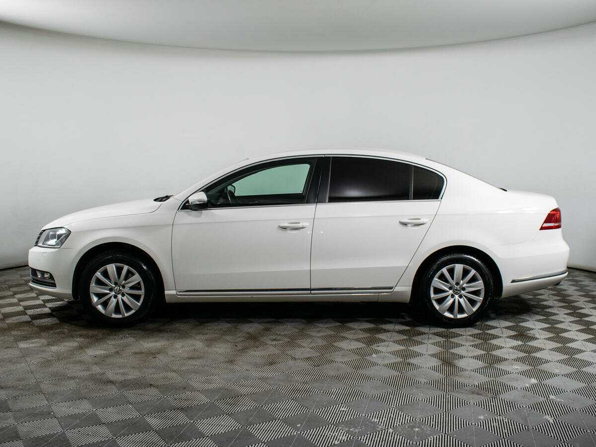 Купить Volkswagen Passat с пробегом. Фото: #6