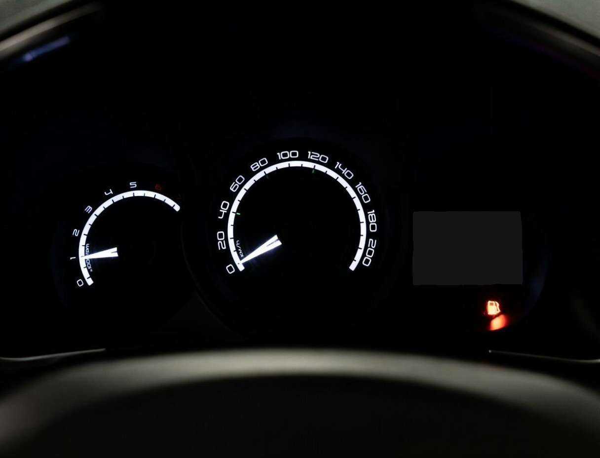 Купить Lada (ВАЗ) XRAY с пробегом. Фото: #10