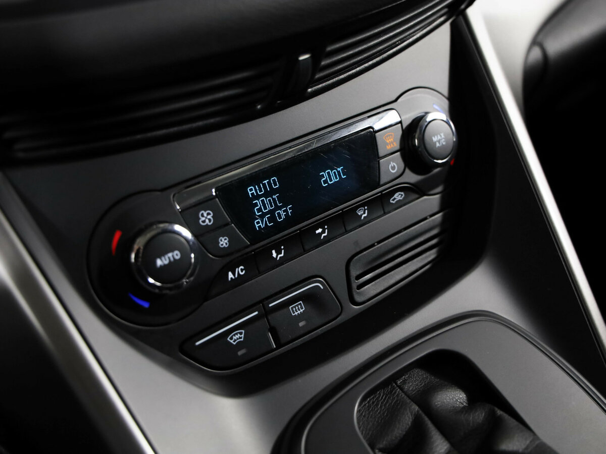 Купить Ford Kuga с пробегом. Фото: #9