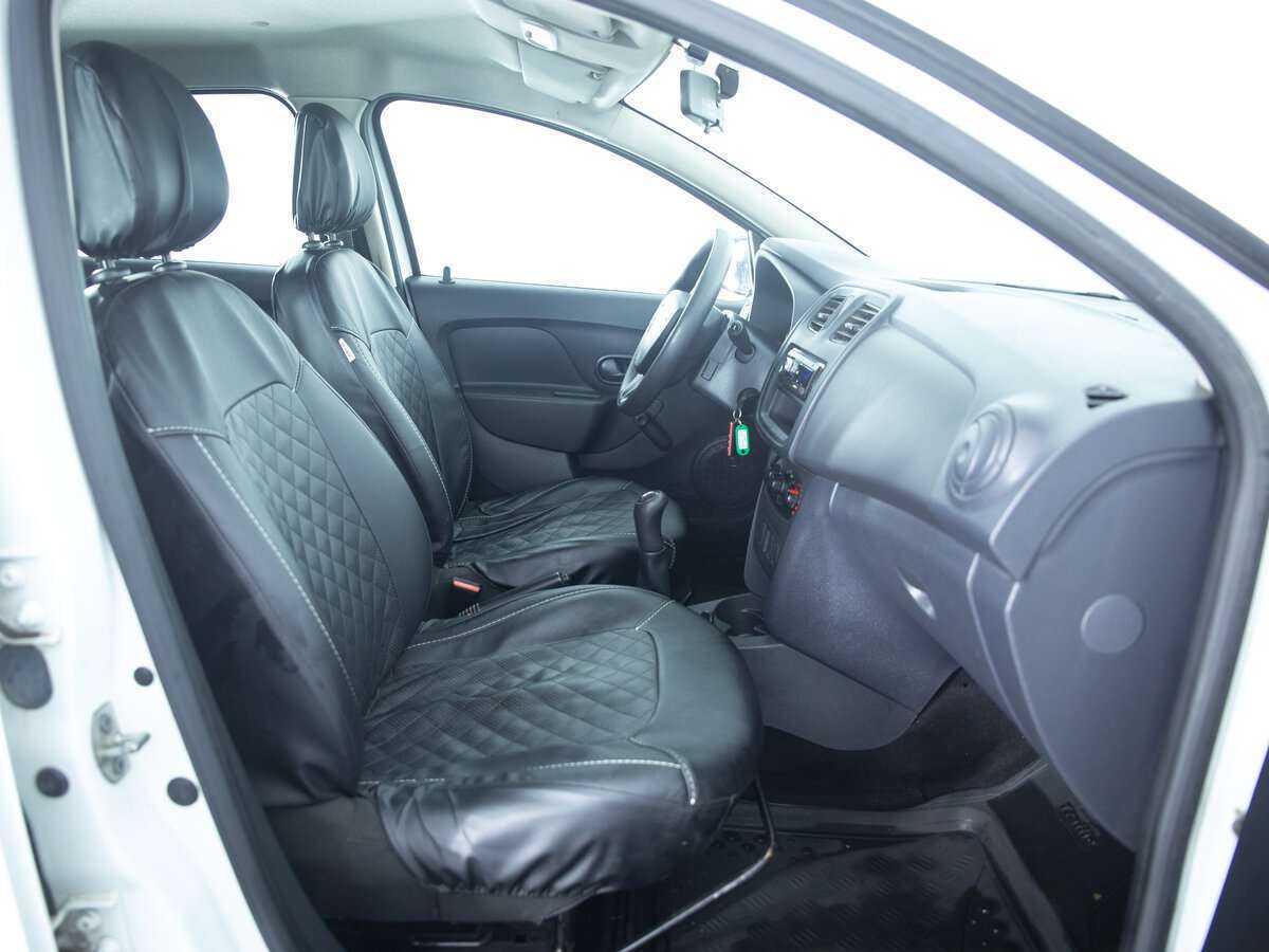 Купить Renault Sandero с пробегом. Фото: #13