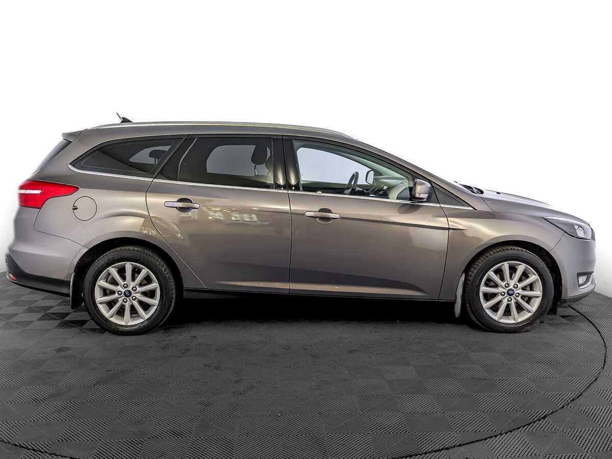 Купить Ford Focus с пробегом. Фото: #3